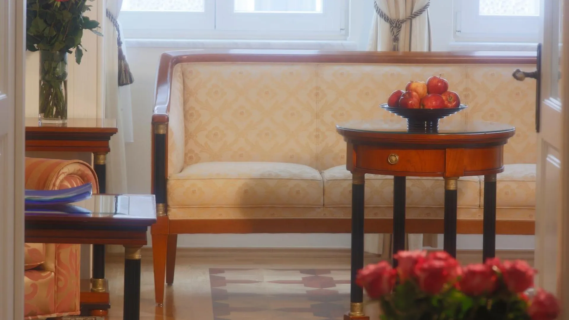 Hotel Vila Livia 卡罗维发利